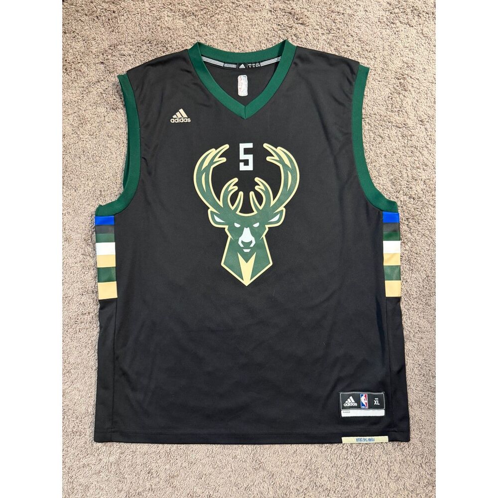 Michael Carter-Williams - Milwaukee Bucks Jersey (XL)